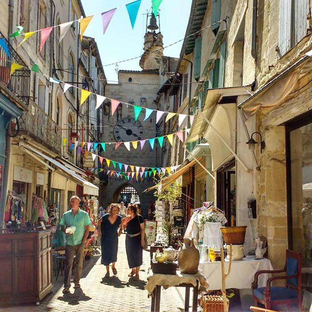 Mas De La Rivoire B&B Villevieille ภายนอก รูปภาพ