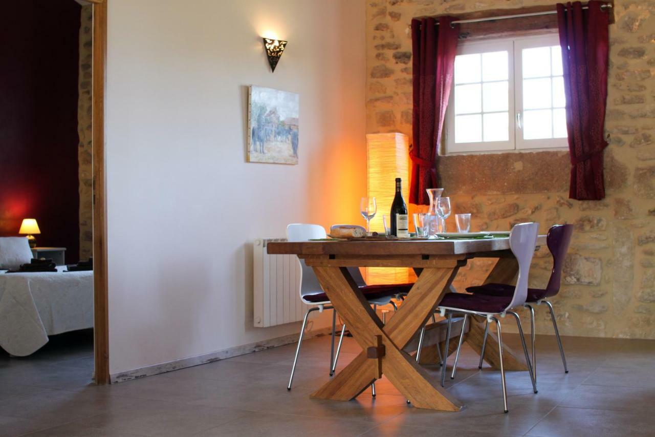 Mas De La Rivoire B&B Villevieille ภายนอก รูปภาพ