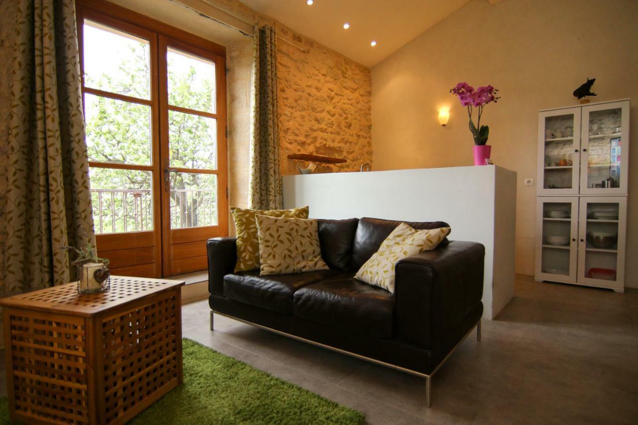 Mas De La Rivoire B&B Villevieille ภายนอก รูปภาพ