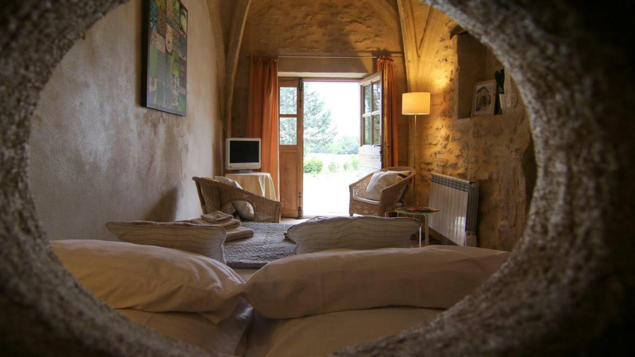 Mas De La Rivoire B&B Villevieille ภายนอก รูปภาพ